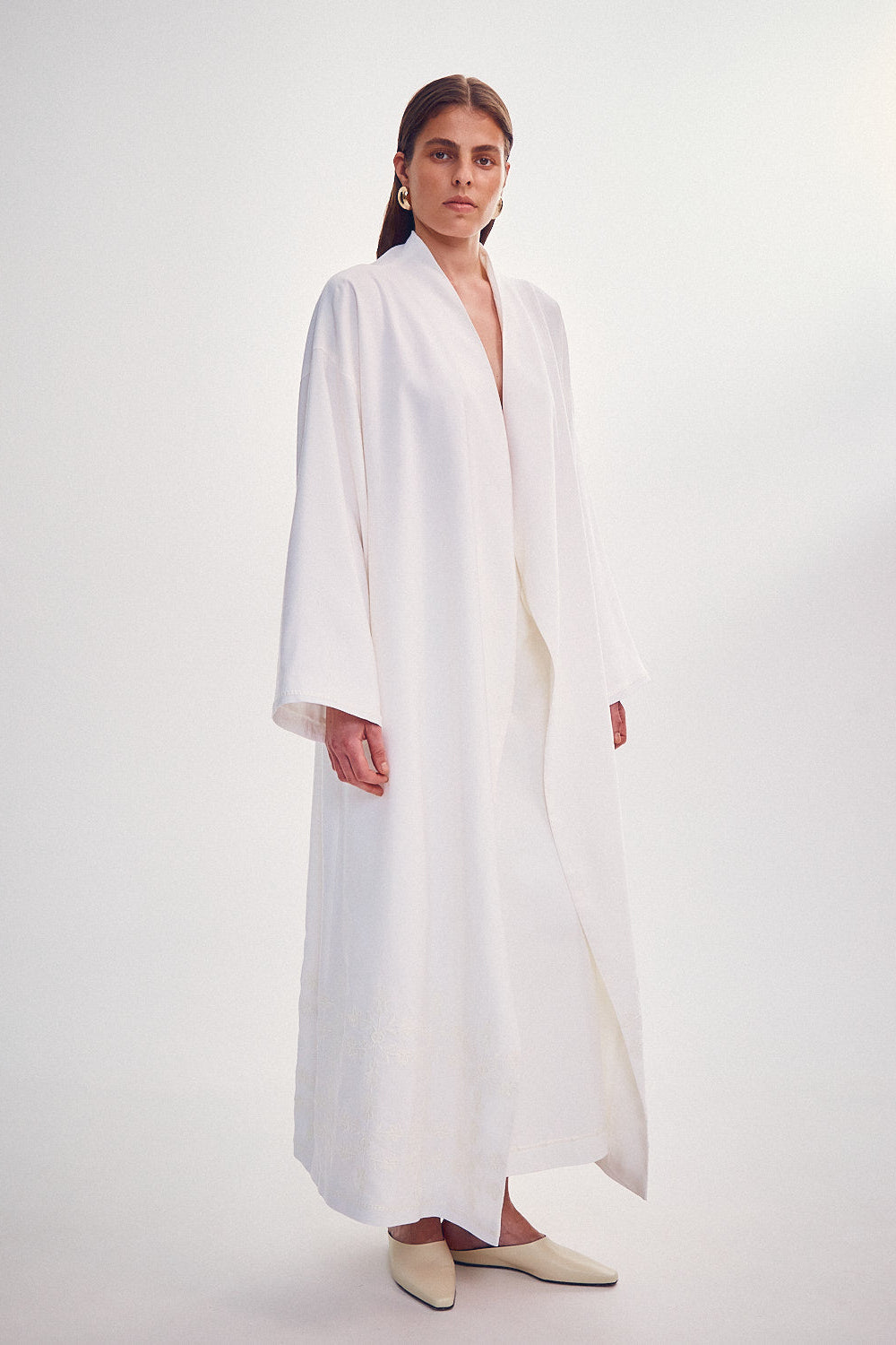 Embroidered kimono