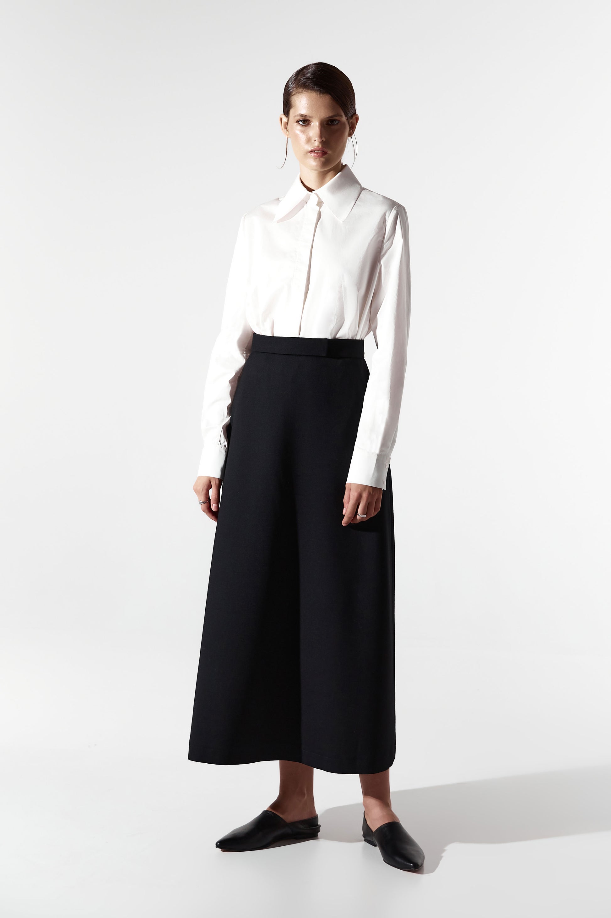 Black midi skirt