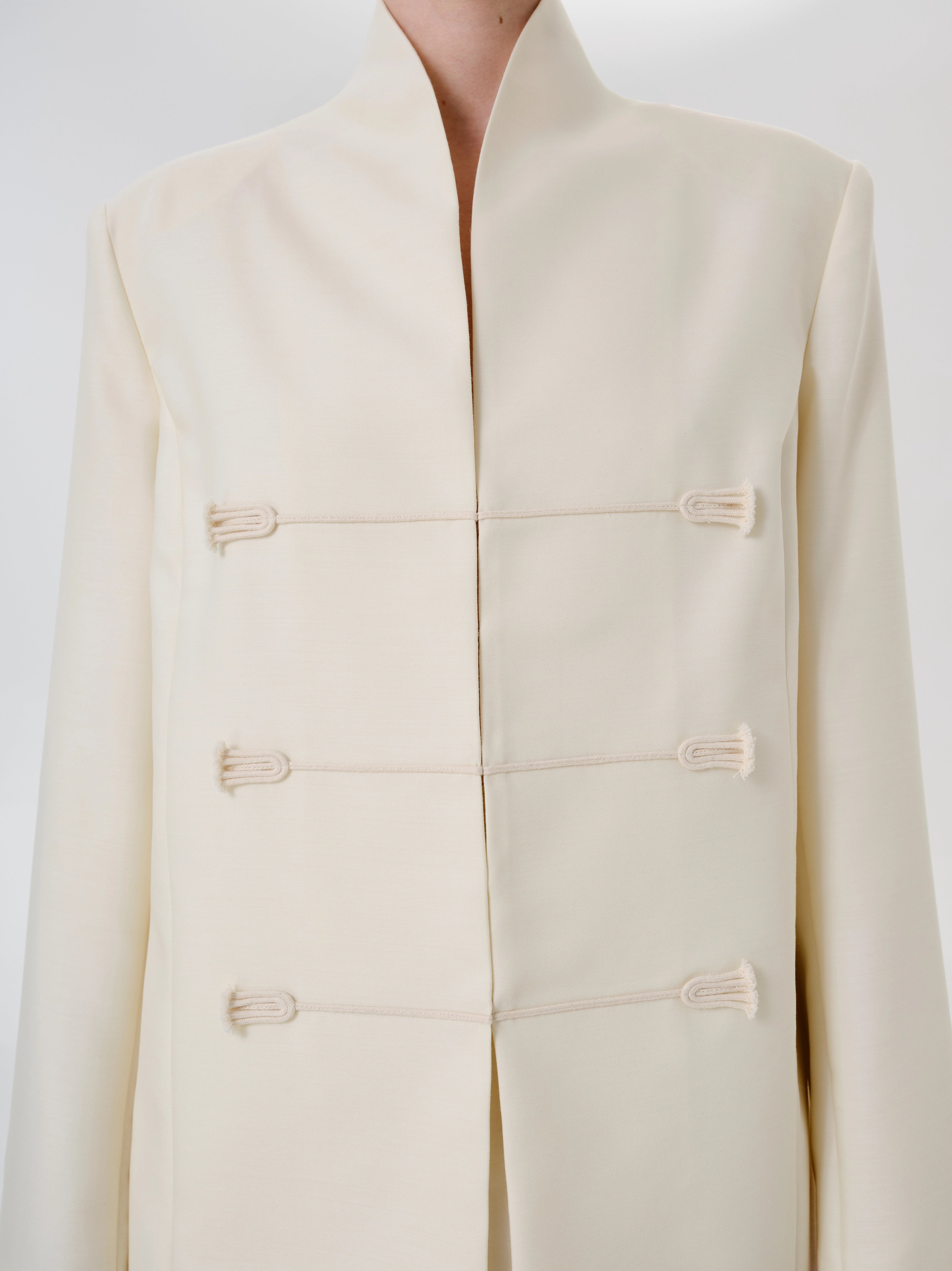 Jacket “Still Form”