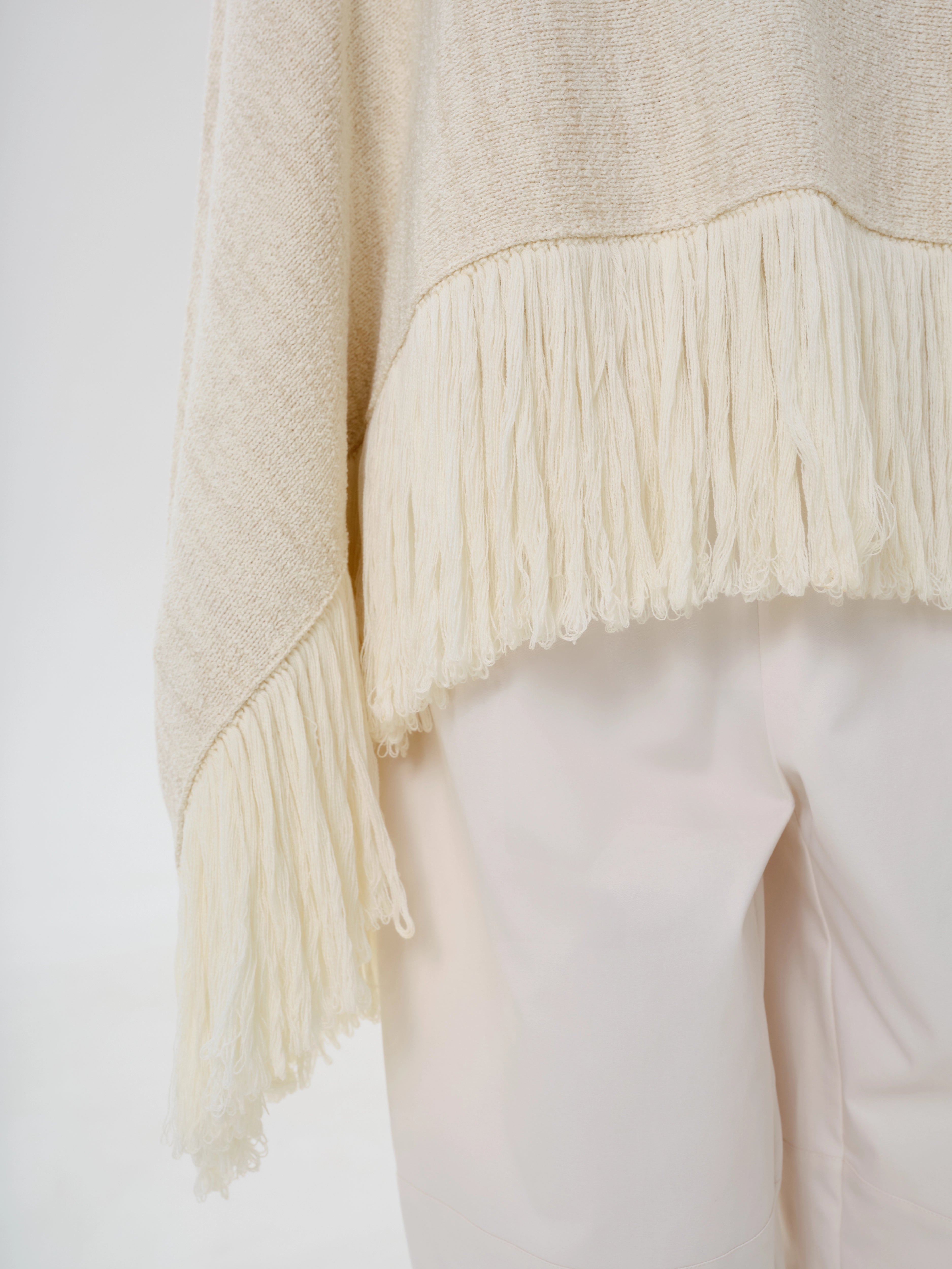 Poncho “Milk Blush”