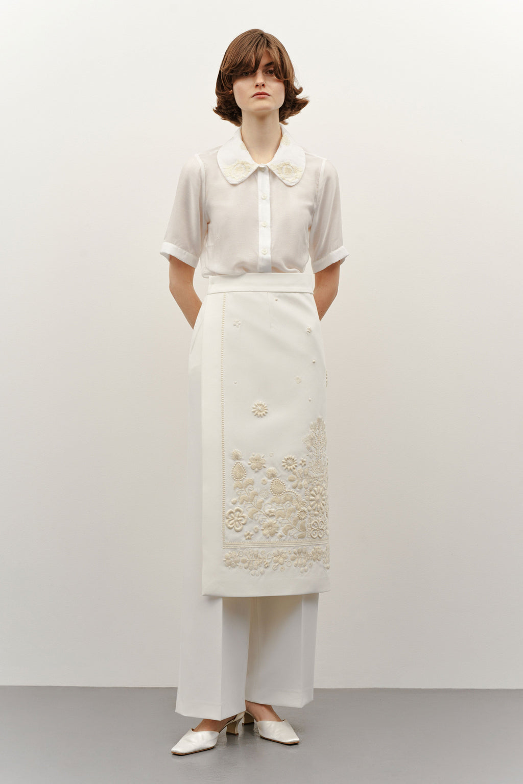 Milk embroidered “PLAKHTA”