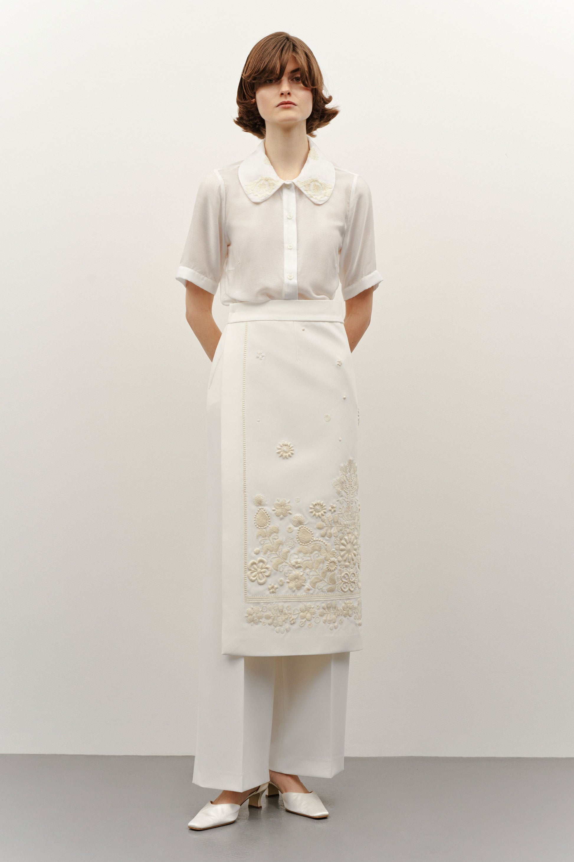 Milk embroidered “PLAKHTA”