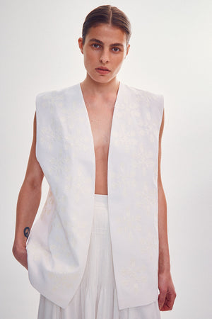 Milk embroidered vest