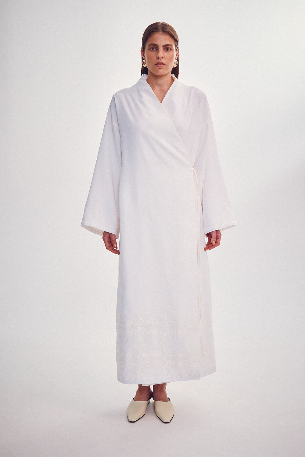 Embroidered kimono