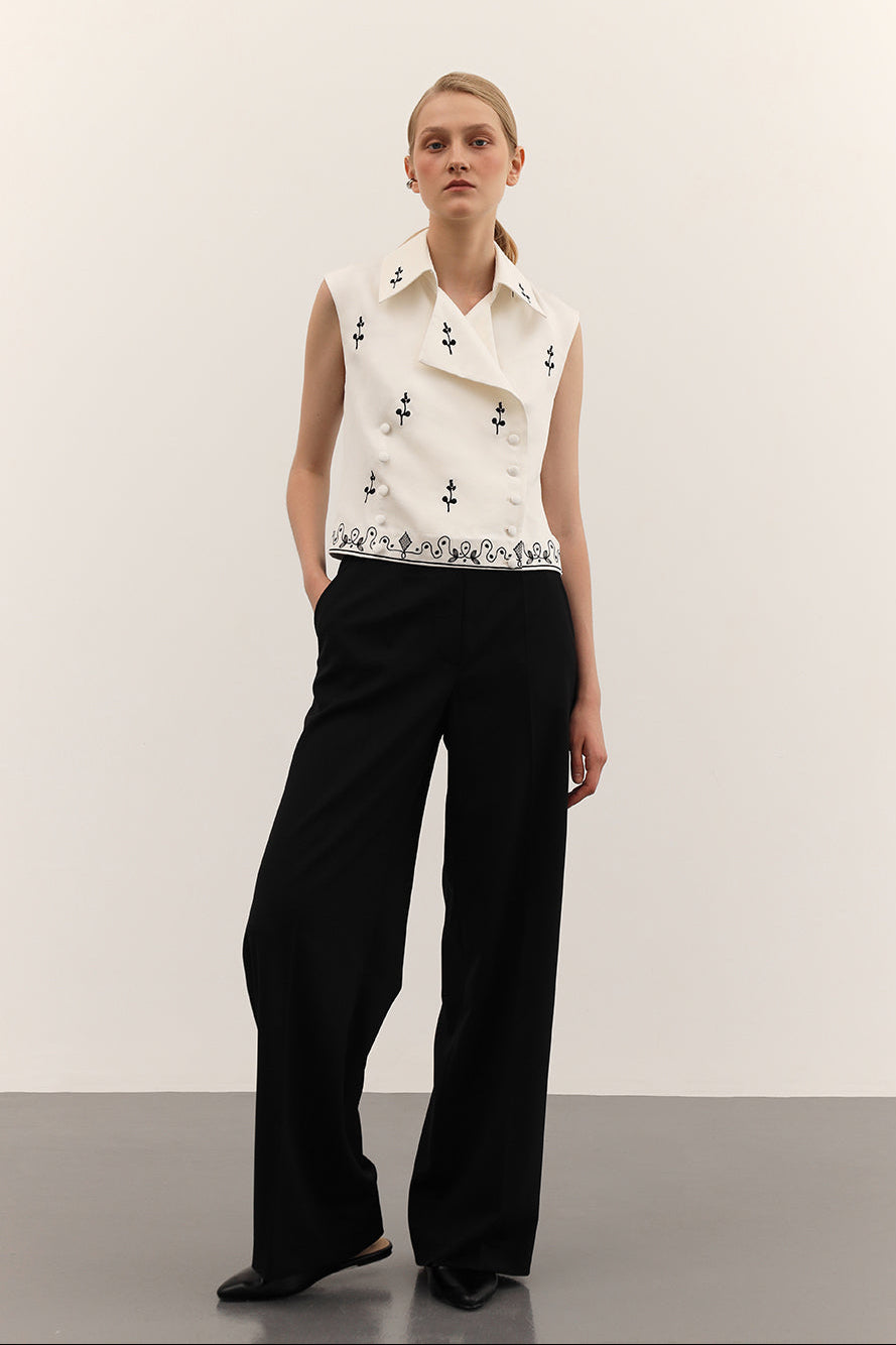 Vest with embroidery