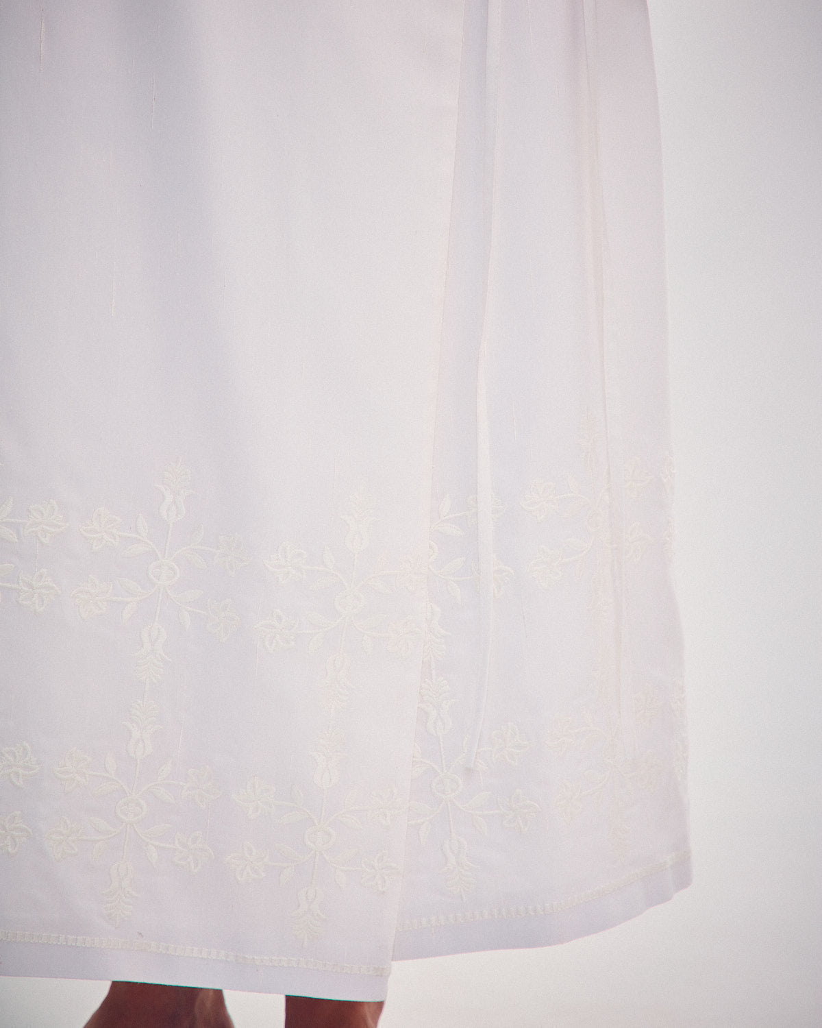Embroidered kimono
