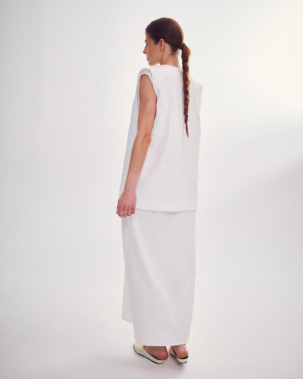 Milk embroidered vest