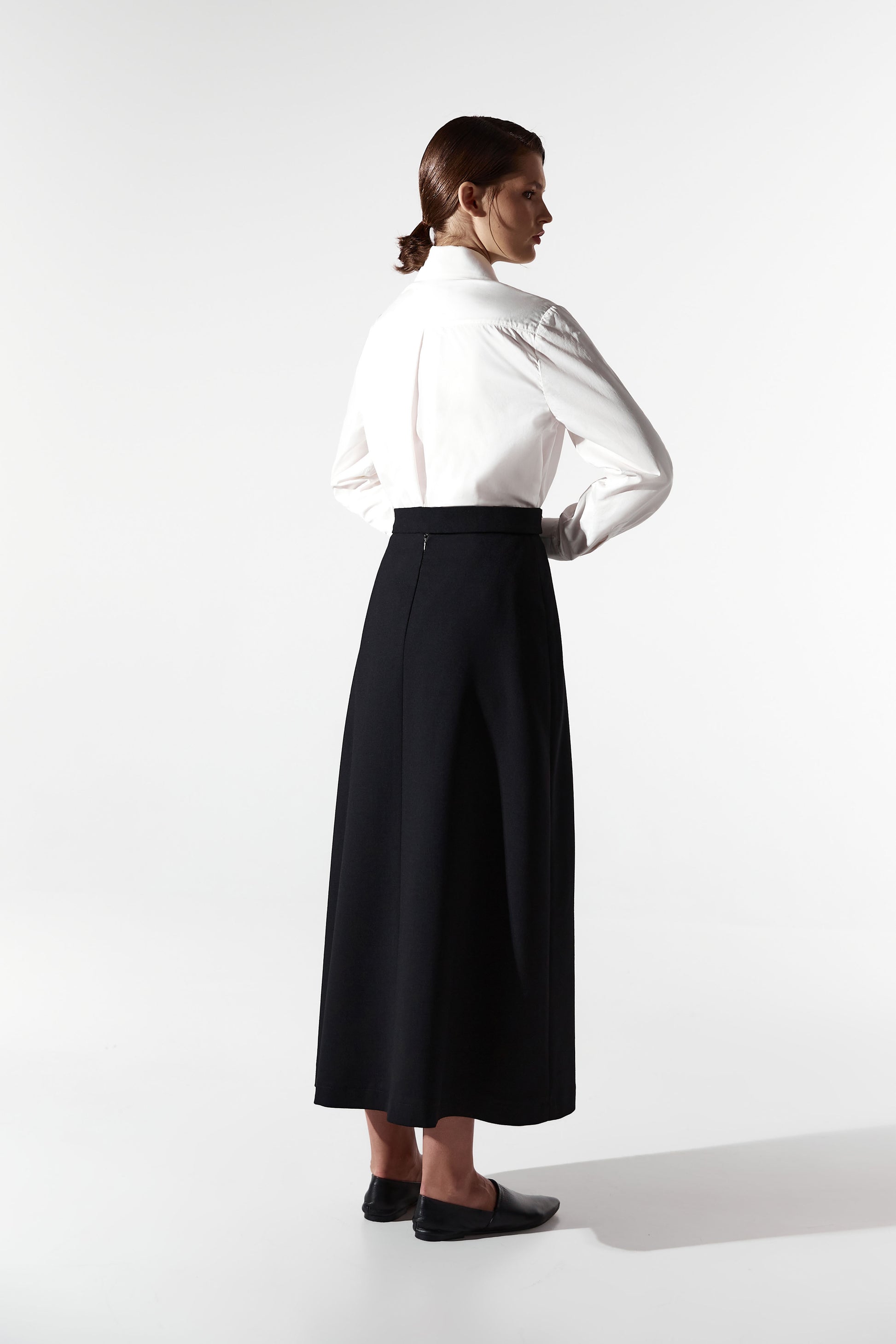 Black midi skirt