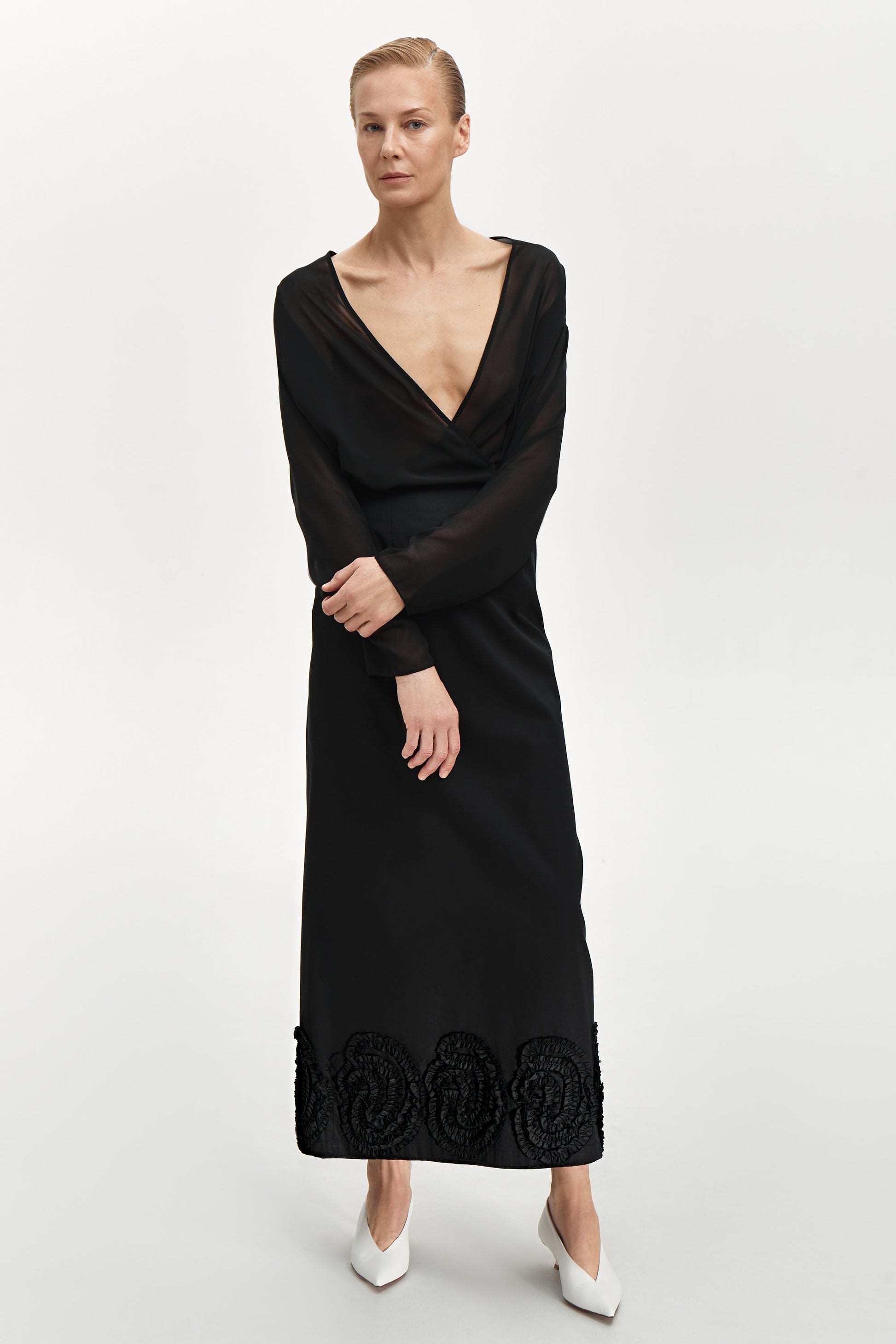 Black skirt with ornament