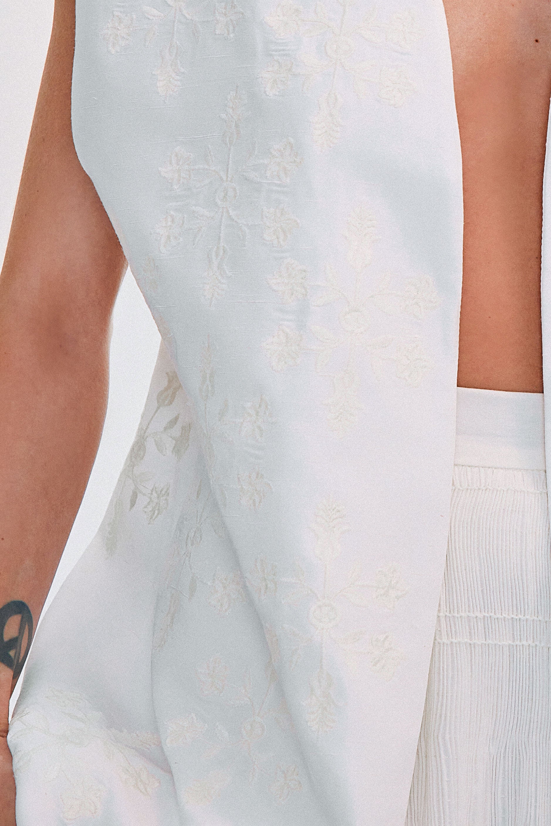Milk embroidered vest