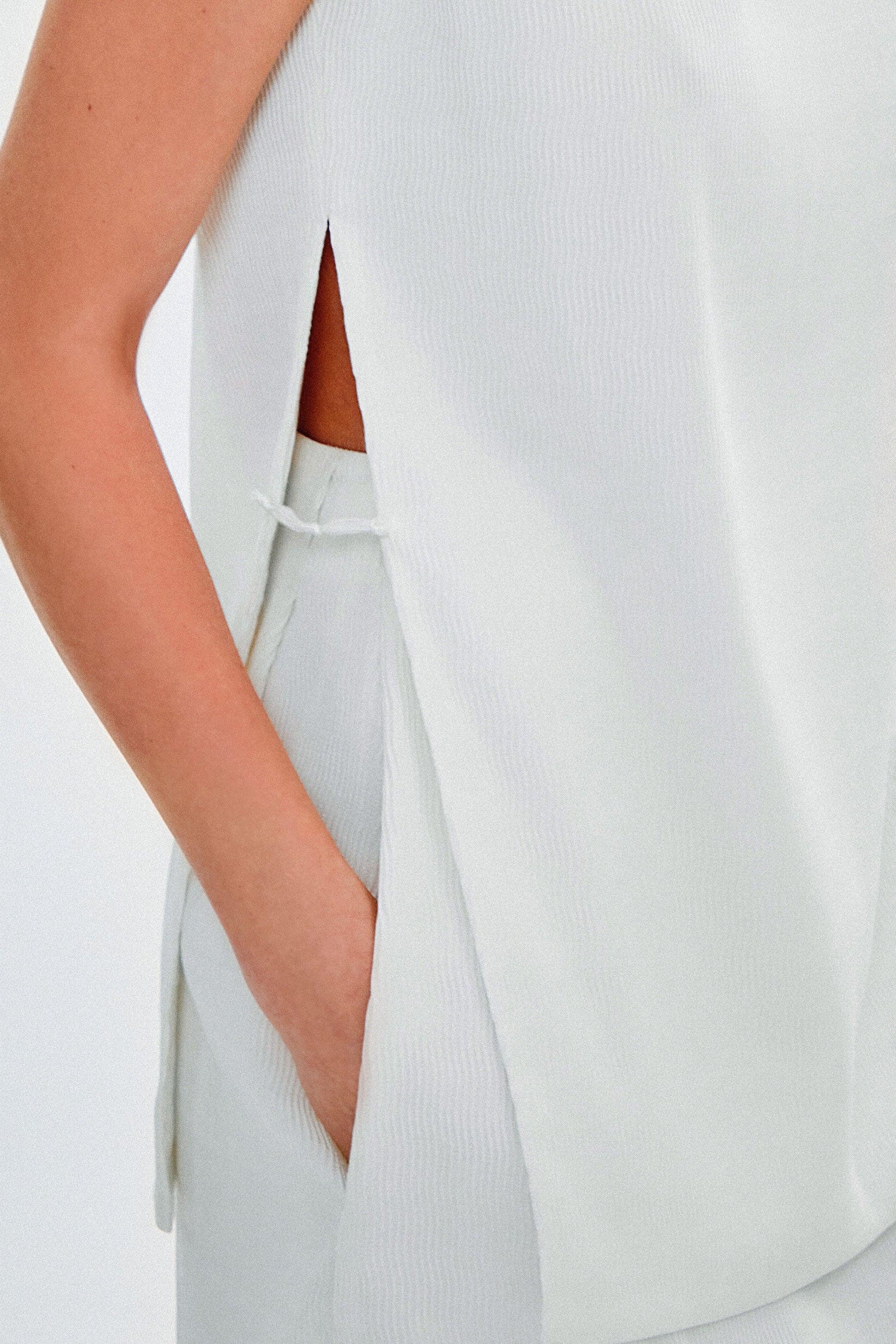 Structural top