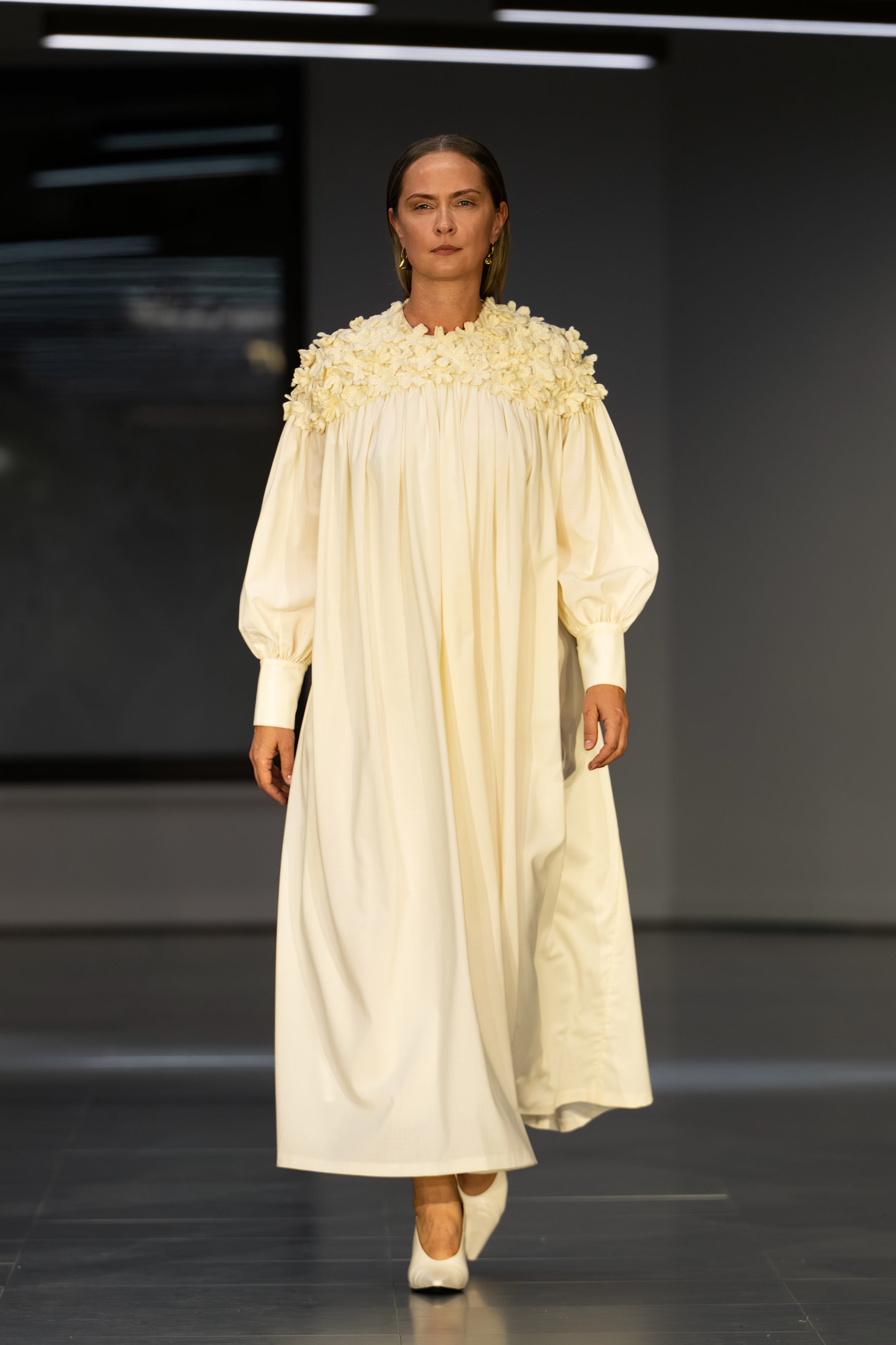 BUTTER DRESS