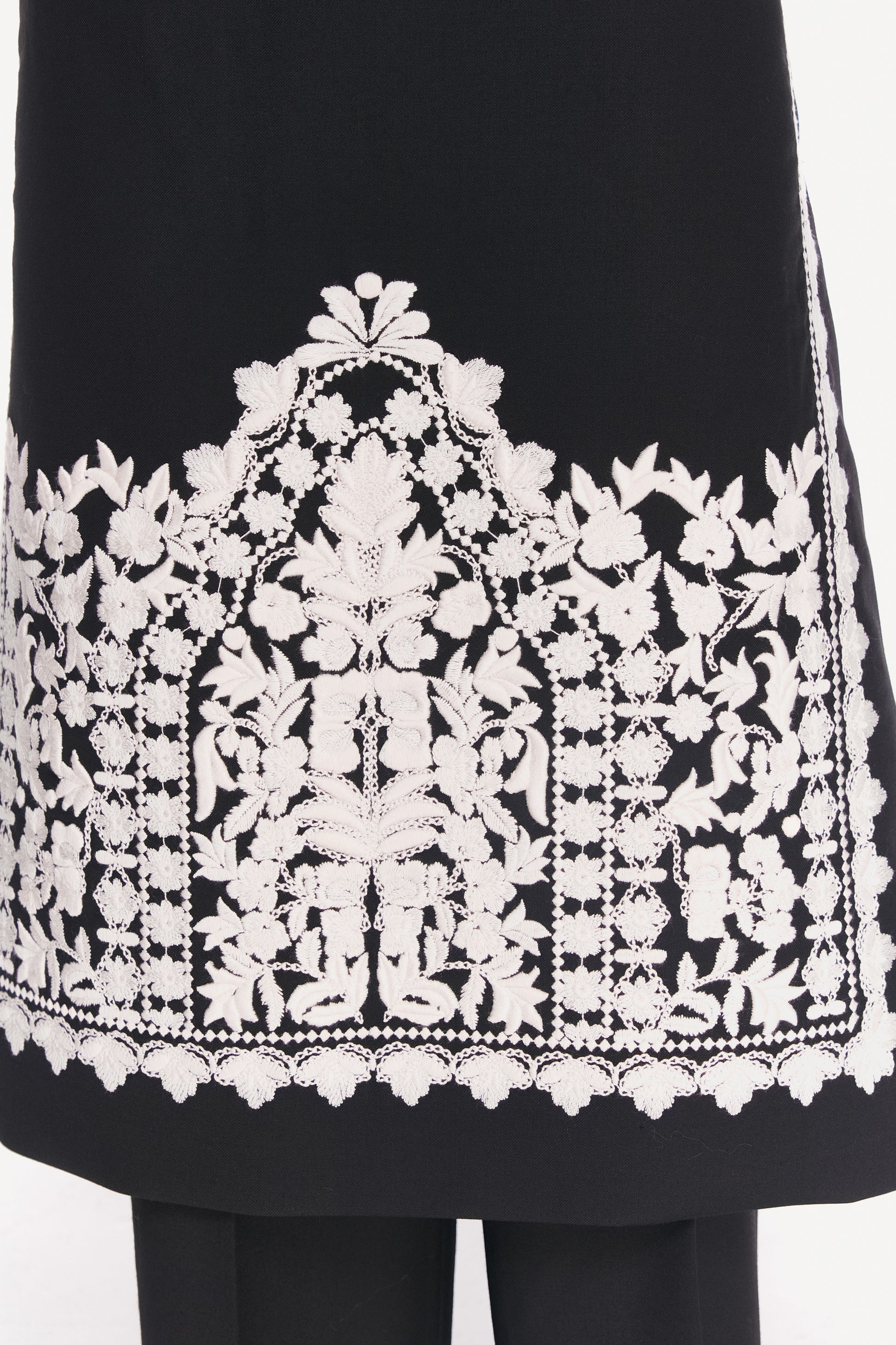 PLAKHTA «FILIGREE»