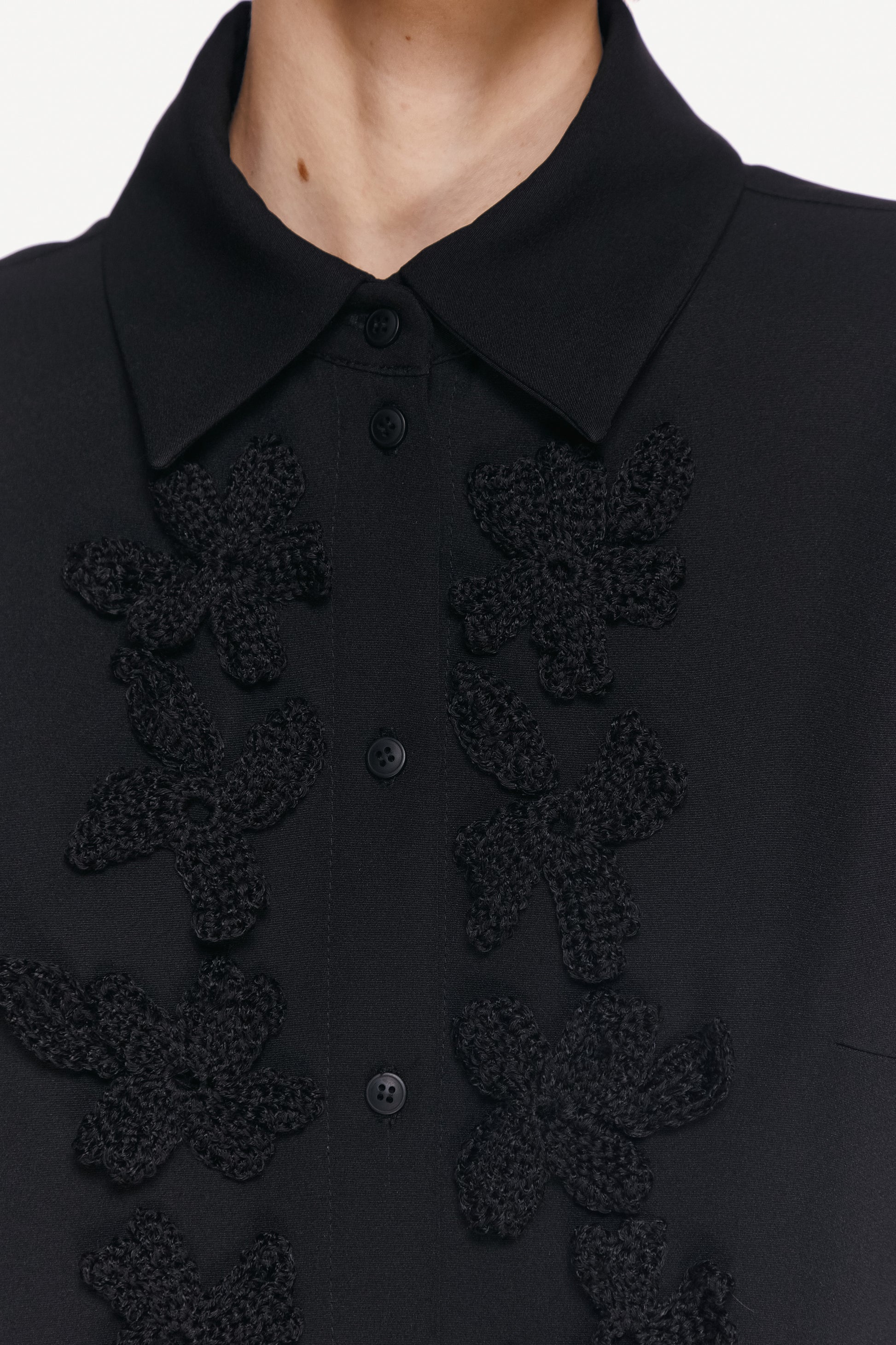 SHIRT «BLACK KVIT»