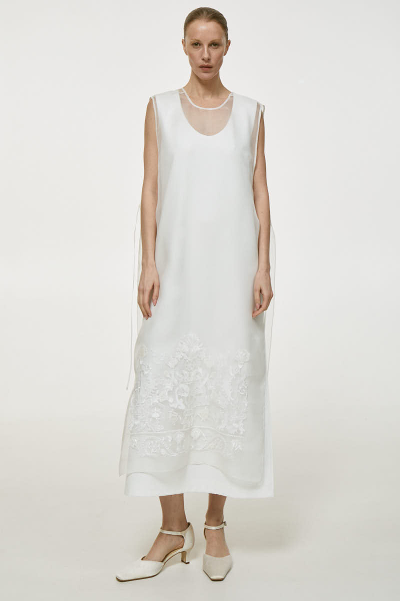 Milk embroidered shawl