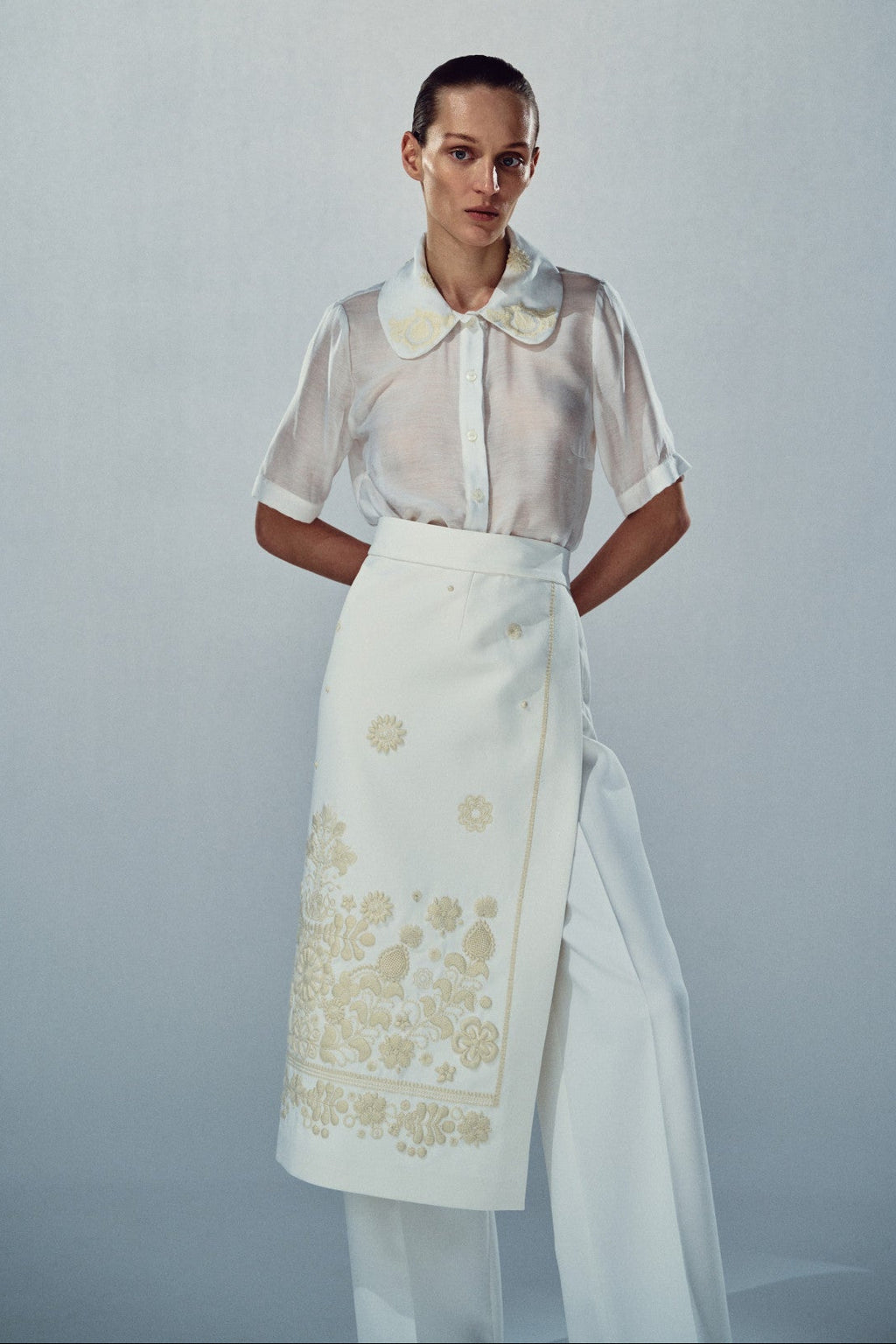 Milk embroidered “PLAKHTA”
