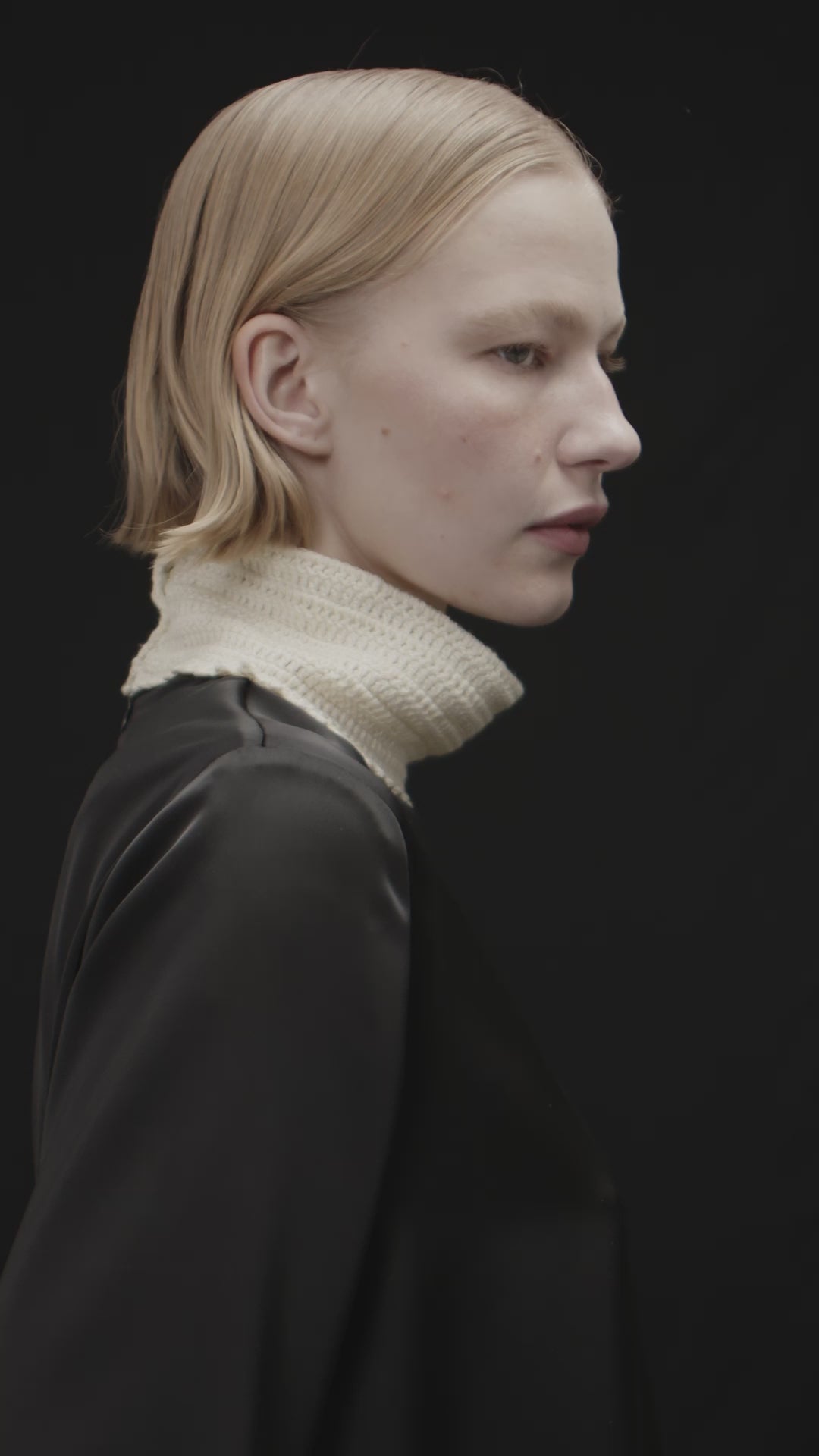 SHIRT WITH KNITTED STAND