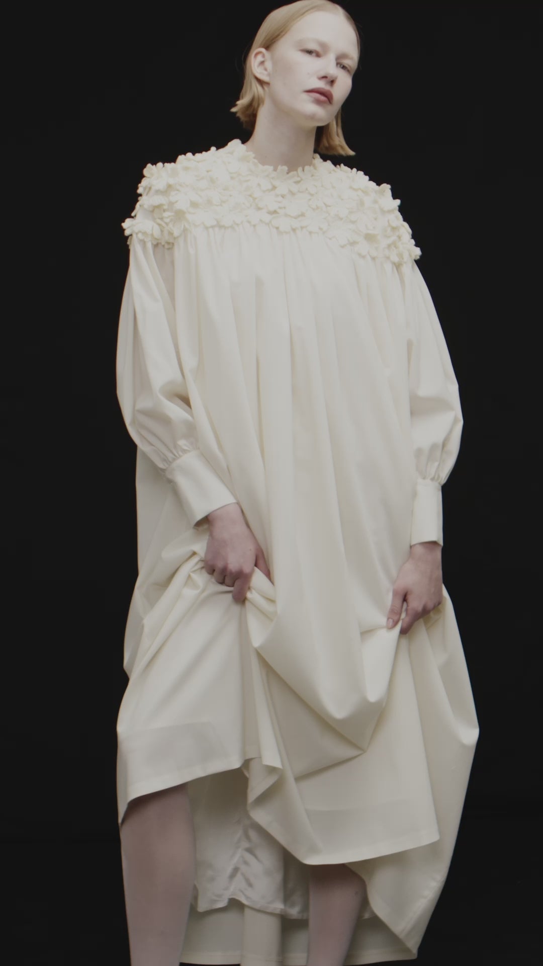BUTTER DRESS